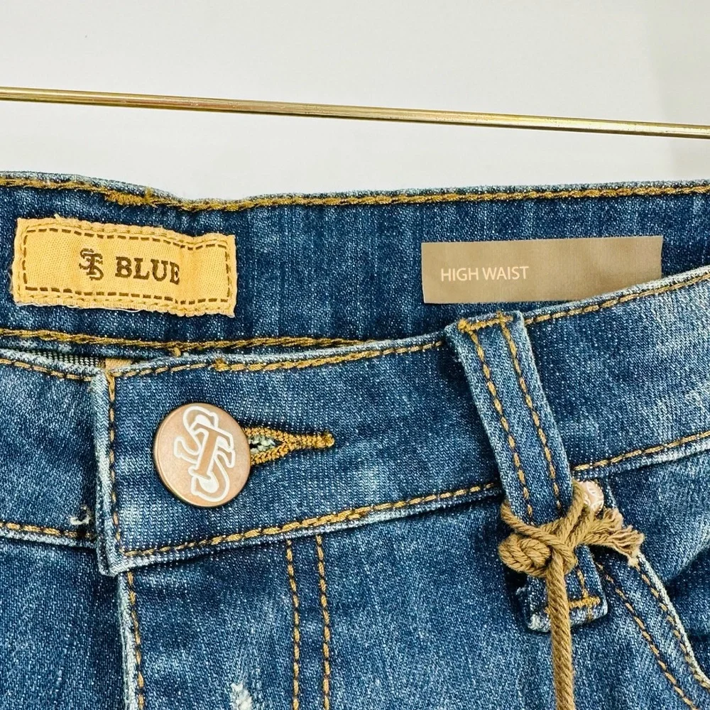 NEW STS Blue High Waisted Distressed Embroidered Denim Stretch Shorts 9 NWT - Picture 5 of 7